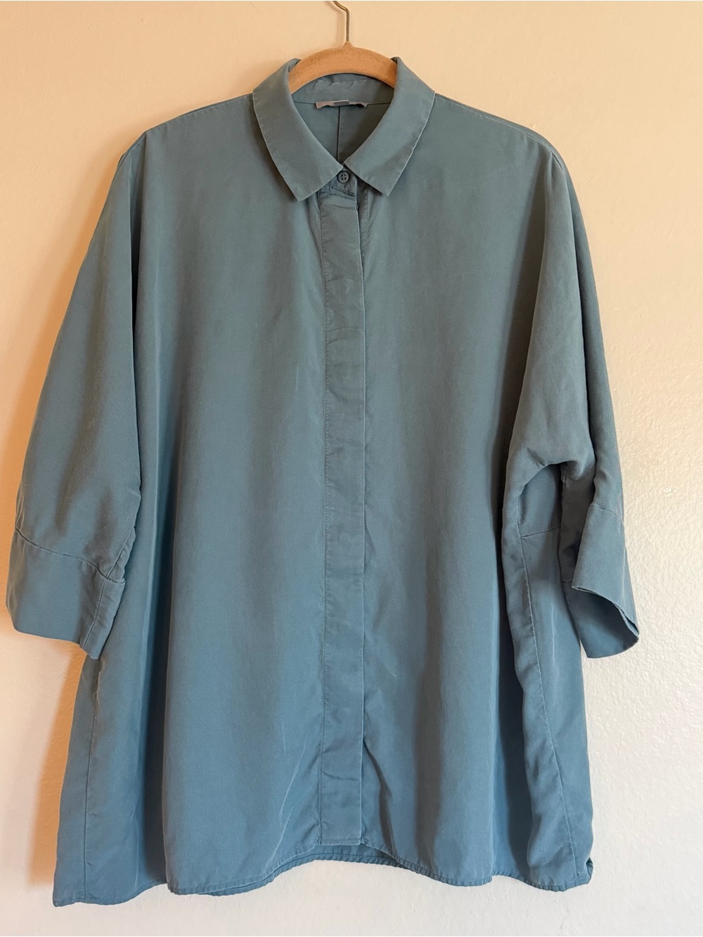 COS Relaxed Button-Up Shirt in Dusty Teal Minimalist Boxy Lagenlook